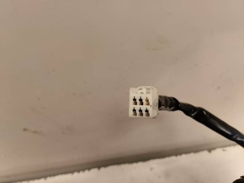 PILOTO TRASERO IZQUIERDO MAZDA 2 LIM 2009 1.4 D (68 CV)