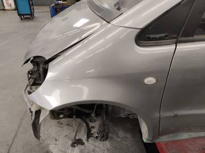 ALETA DELANTERA IZQUIERDA MERCEDES CLASE A 1998 1.6 (102 CV)