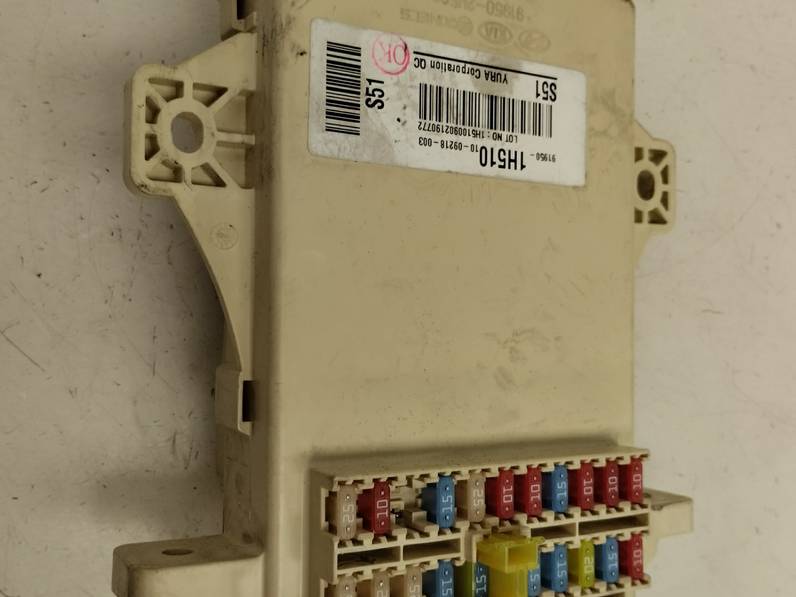 CAJA RELES FUSIBLES HYUNDAI I30 2009 1.4 (109 CV)