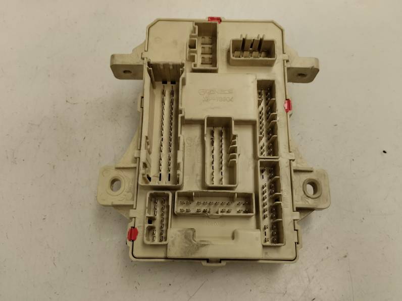 CAJA RELES FUSIBLES HYUNDAI I30 2009 1.4 (109 CV)