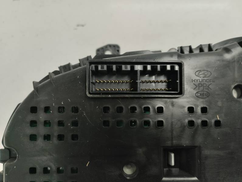 CUADRO INSTRUMENTOS HYUNDAI I30 2009 1.4 (109 CV)