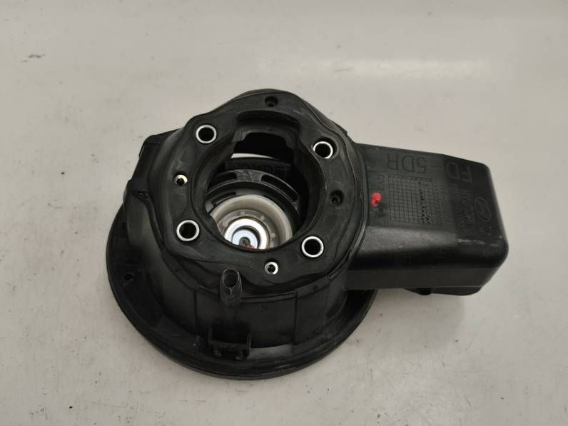 TAPA EXTERIOR COMBUSTIBLE HYUNDAI I30 2009 1.4 (109 CV)