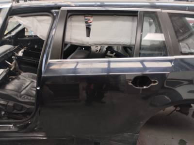 PUERTA TRASERA IZQUIERDA BMW SERIE 5 TOURING 2004 2.5 24V (192 CV)