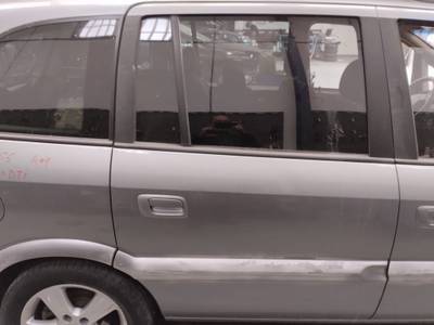 PUERTA TRASERA DERECHA OPEL ZAFIRA A 2004 2.0 DTI (101 CV)