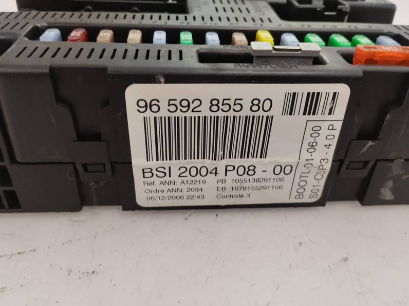 CAJA RELES FUSIBLES PEUGEOT 207 2006 1.6 HDI (109 CV)