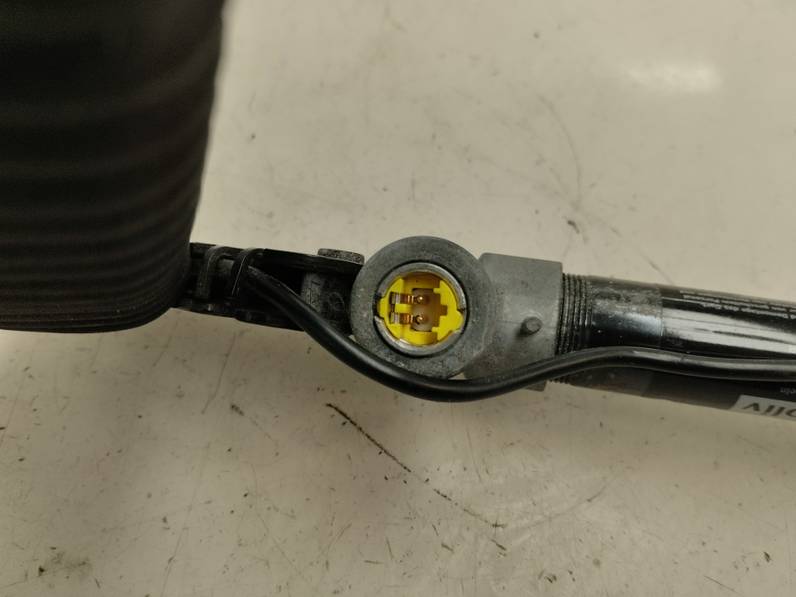 CINTURON SEGURIDAD DELANTERO DERECHO BMW SERIE 5 TOURING 2004 2.5 24V (192 CV)