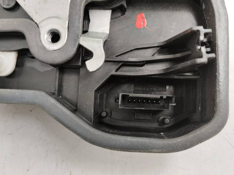 CERRADURA PUERTA TRASERA DERECHA BMW SERIE 5 TOURING 2004 2.5 24V (192 CV)