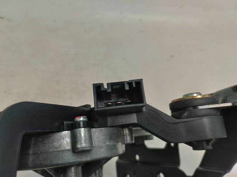 MOTOR LIMPIA TRASERO BMW SERIE 5 TOURING 2004 2.5 24V (192 CV)