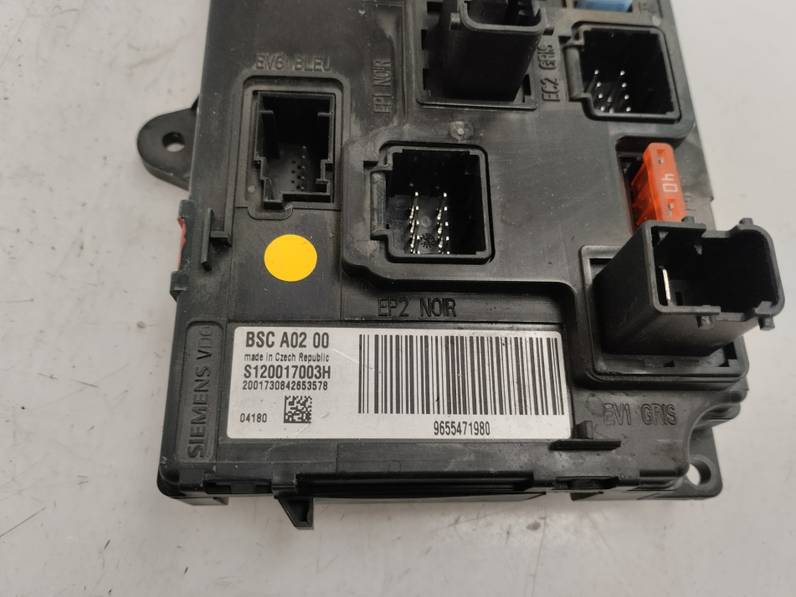 CAJA RELES FUSIBLES PEUGEOT 407 2004 2.0 16V HDI (136 CV)