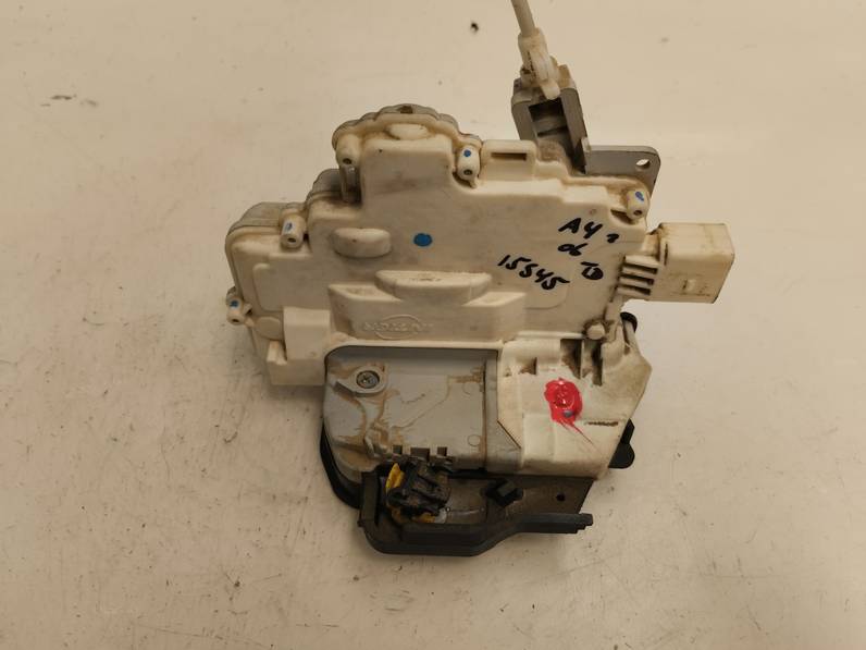 CERRADURA PUERTA TRASERA DERECHA AUDI A4 BERLINA 2006 2.0 TDI (140 CV)