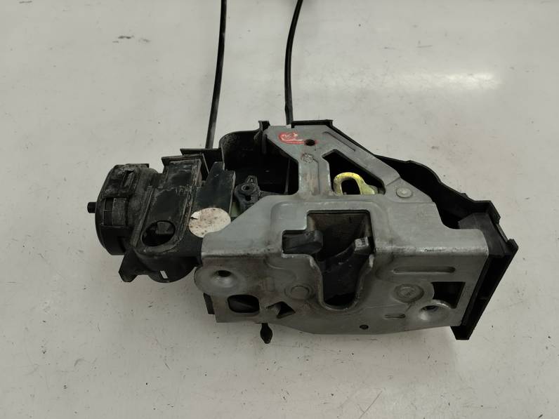 CERRADURA PUERTA TRASERA DERECHA MERCEDES CLASE A 1998 1.6 (102 CV)