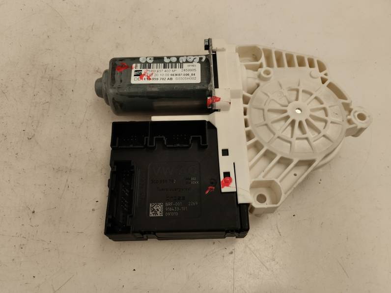 MOTOR ELEVALUNAS DELANTERO DERECHO SEAT LEON 2009 1.9 TDI (90 CV)