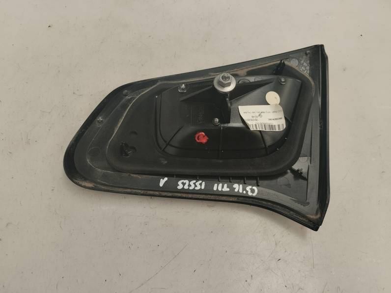 PILOTO TRASERO IZQUIERDO INTERIOR CITROEN C3 2016 1.2 12V VTI (82 CV)