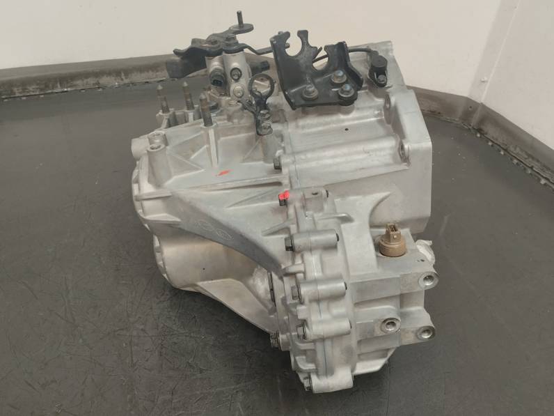 CAJA CAMBIOS KIA CARNIVAL 2007 2.9 CRDI (185 CV)