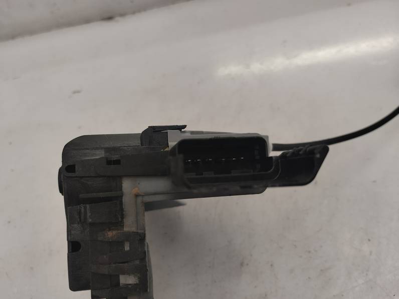 CERRADURA PUERTA DELANTERA IZQUIERDA PEUGEOT 5008 2010 1.6 HDI FAP (109 CV)