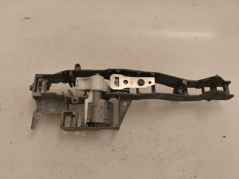 MANETA EXTERIOR TRASERA DERECHA PEUGEOT 5008 2010 1.6 HDI FAP (109 CV)