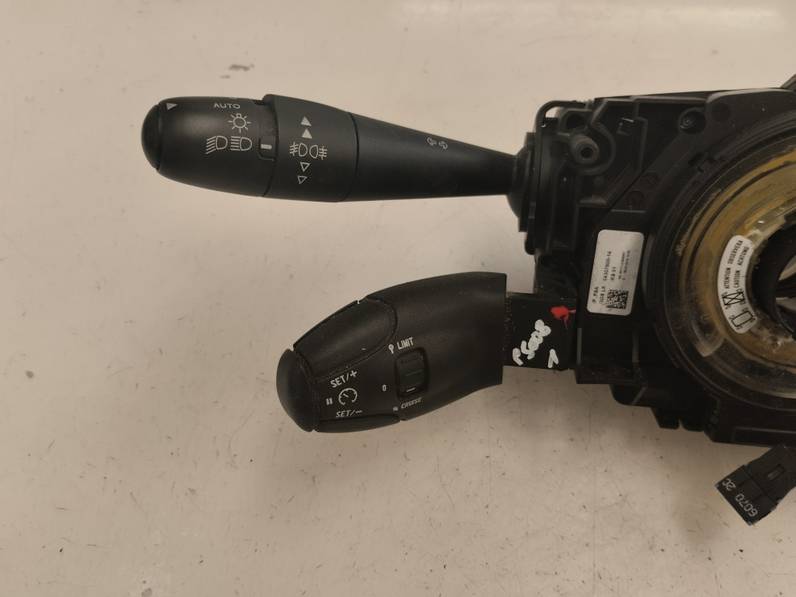 MANDO MULTIFUNCION PEUGEOT 5008 2010 1.6 HDI FAP (109 CV)