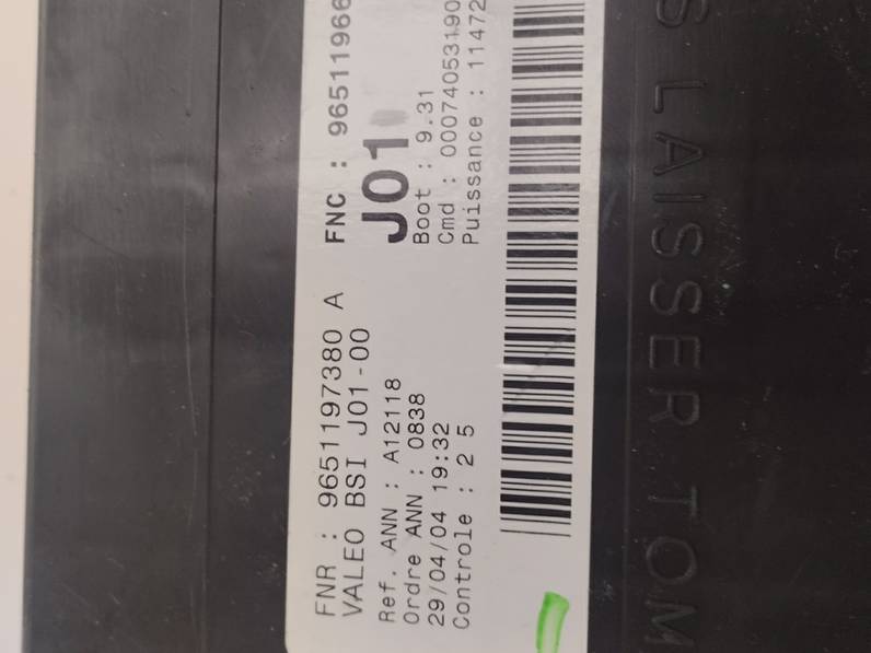 CAJA RELES FUSIBLES CITROEN C5 BERLINA 2004 2.0 HDI (109 CV)