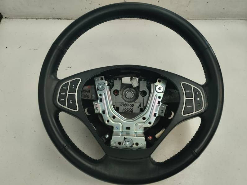 VOLANTE KIA CEE D 2009 1.6 CRDI (116 CV)