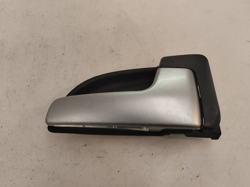 MANETA INTERIOR TRASERA DERECHA KIA CEE D 2009 1.6 CRDI (116 CV)