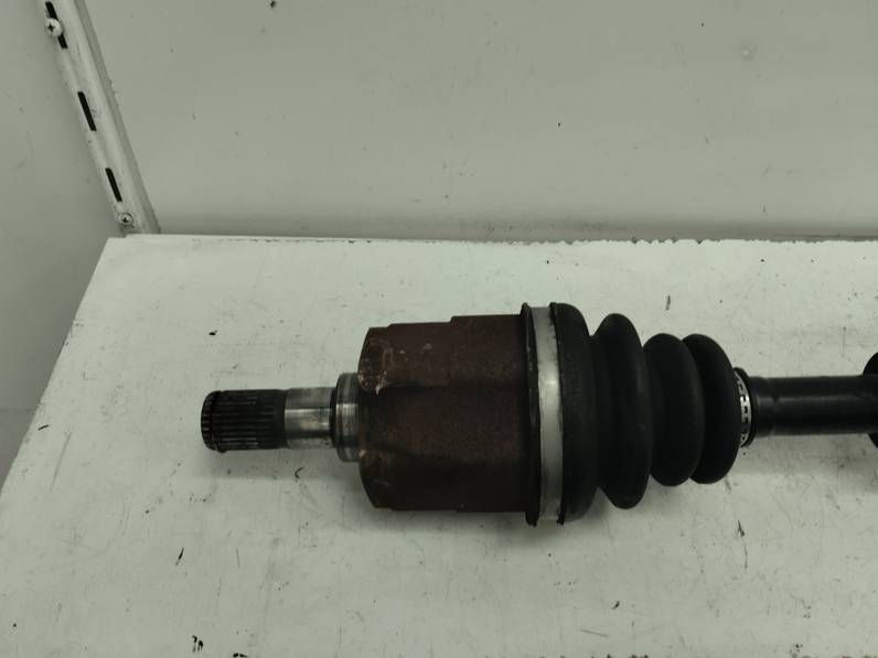 TRANSMISION DELANTERA IZQUIERDA KIA CEE D 2009 1.6 CRDI (116 CV)