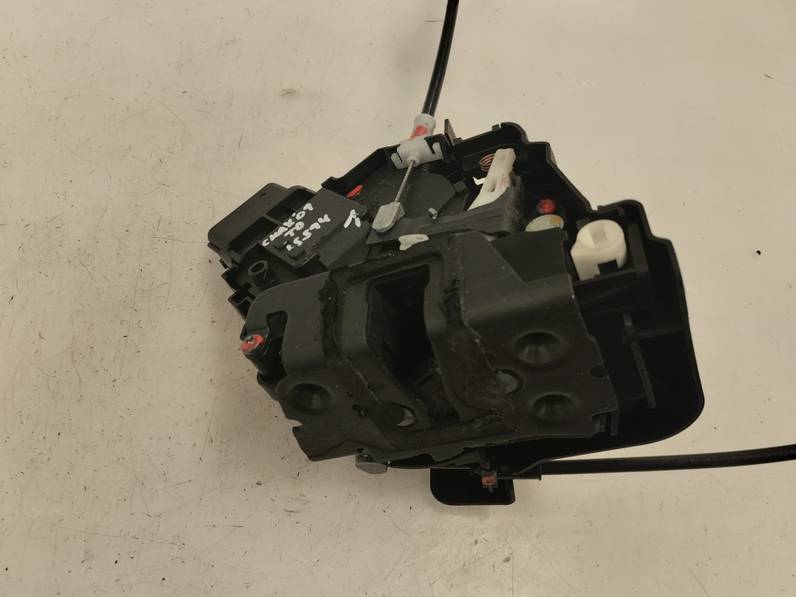 CERRADURA PUERTA TRASERA DERECHA FORD C MAX 2009 1.8 TDCI TURBODIESEL (116 CV)