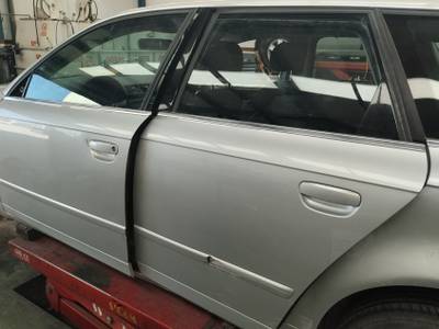 PUERTA TRASERA DERECHA AUDI A4 AVANT 2005 2.0 TDI (140 CV)