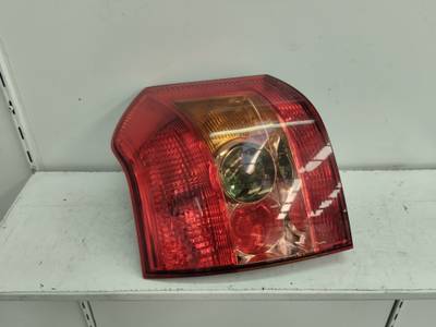 PILOTO TRASERO IZQUIERDO TOYOTA COROLLA 2006 1.6 16V (110 CV)