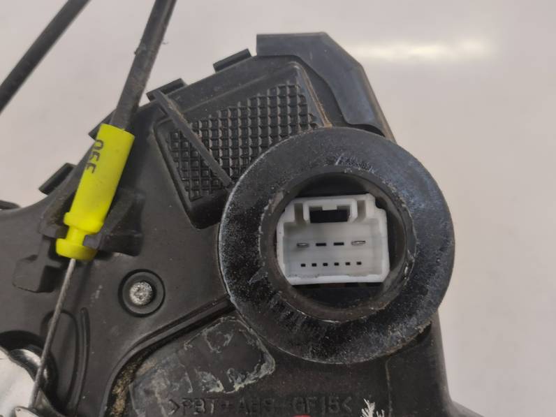 CERRADURA PUERTA DELANTERA DERECHA TOYOTA COROLLA 2006 1.6 16V (110 CV)