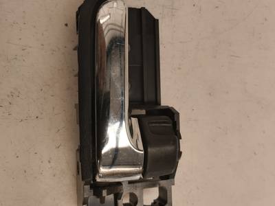 MANETA INTERIOR TRASERA DERECHA TOYOTA COROLLA 2006 1.6 16V (110 CV)