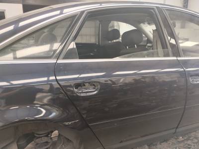 PUERTA TRASERA DERECHA AUDI A6 BERLINA 2003 1.9 TDI (131 CV)