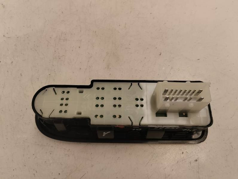 MANDO ELEVALUNAS DELANTERO IZQUIERDO CITROEN C3 2012 1.4 HDI (68 CV)