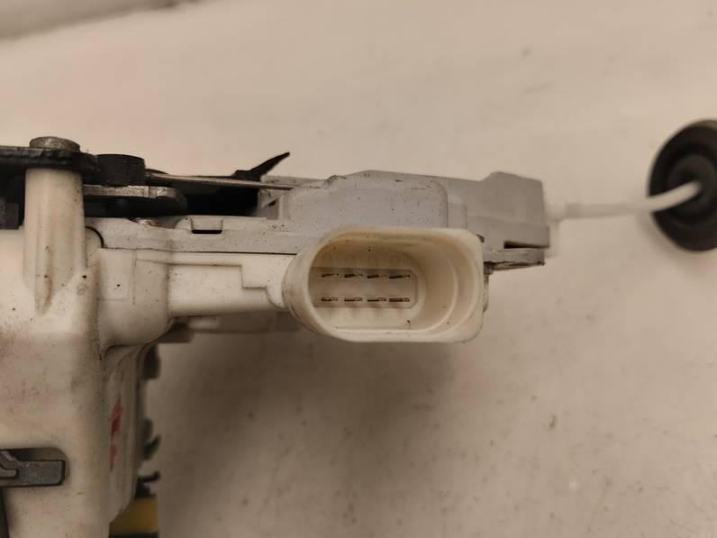 CERRADURA PUERTA TRASERA IZQUIERDA AUDI A4 AVANT 2005 2.0 TDI (140 CV)