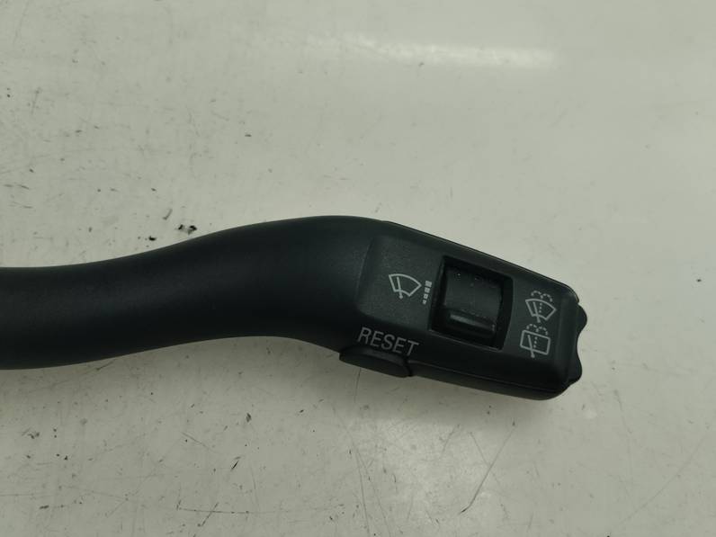 MANDO LIMPIA AUDI A4 AVANT 2005 2.0 TDI (140 CV)