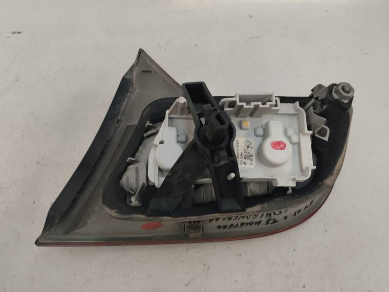 PILOTO TRASERO IZQUIERDO AUDI A4 AVANT 2005 2.0 TDI (140 CV)