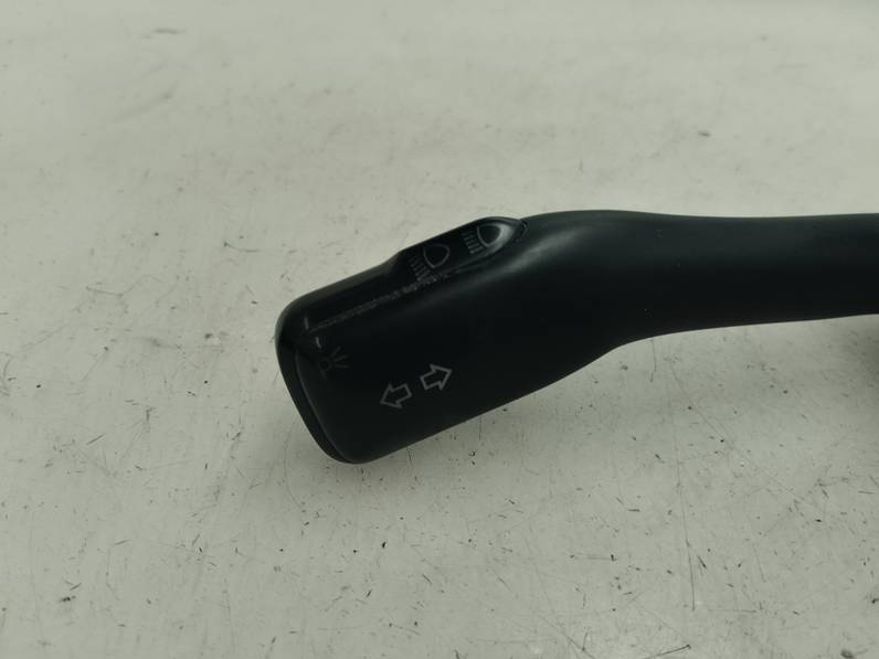 MANDO INTERMITENTES AUDI A6 BERLINA 2003 1.9 TDI (131 CV)