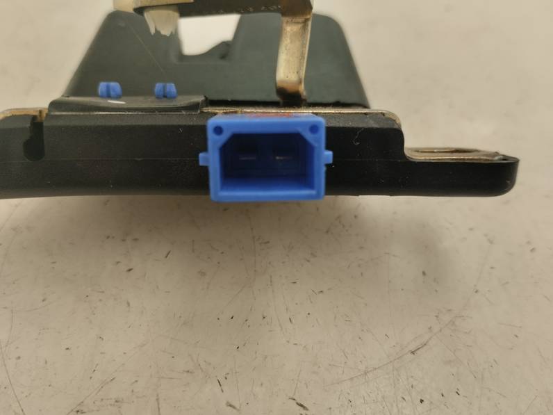 CERRADURA MALETERO PORTON AUDI A6 BERLINA 2003 1.9 TDI (131 CV)