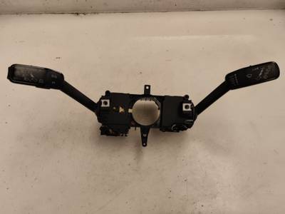 MANDO MULTIFUNCION SEAT ARONA 2018 1.6 TDI (95 CV)