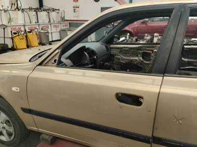 PUERTA DELANTERA IZQUIERDA HYUNDAI ACCENT 2005 1.3 (86 CV)