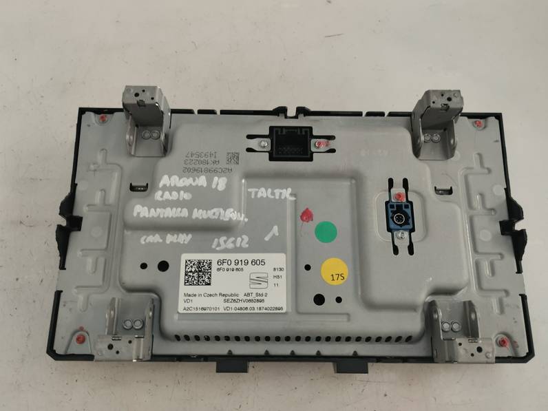 PANTALLA MULTIFUNCION SEAT ARONA 2018 1.6 TDI (95 CV)