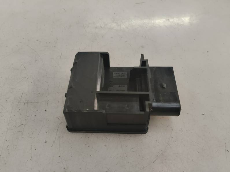 RELE SEAT ARONA 2018 1.6 TDI (95 CV)