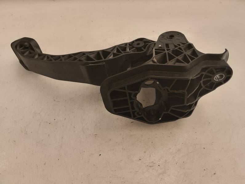 PEDAL EMBRAGUE SEAT ARONA 2018 1.6 TDI (95 CV)