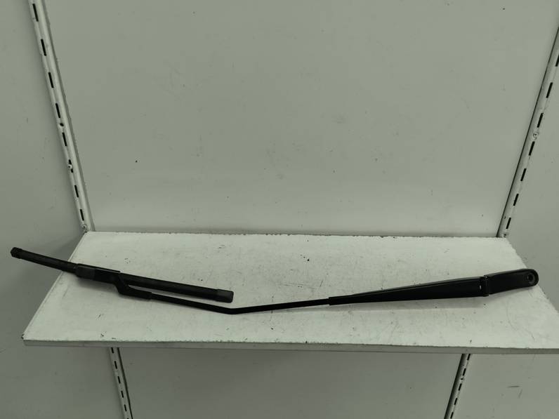 BRAZO LIMPIA DELANTERO DERECHO SEAT ARONA 2018 1.6 TDI (95 CV)