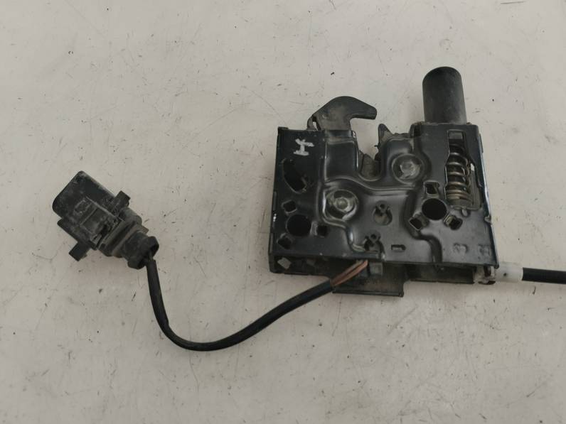 CERRADURA CAPOT SEAT ARONA 2018 1.6 TDI (95 CV)