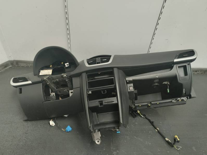 SALPICADERO PEUGEOT 207 2008 1.4 HDI (68 CV)