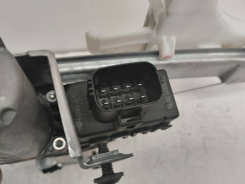 ELEVALUNAS TRASERO DERECHO FORD MONDEO BERLINA 2006 2.0 (146 CV)