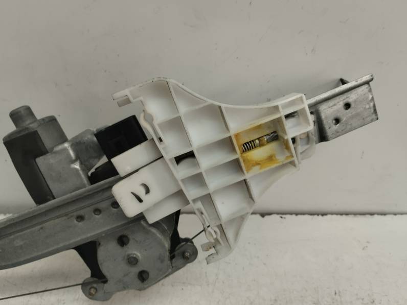 ELEVALUNAS TRASERO IZQUIERDO FORD MONDEO BERLINA 2006 2.0 (146 CV)