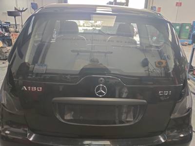 PORTON TRASERO MERCEDES CLASE A 2009 2.0 CDI (109 CV)