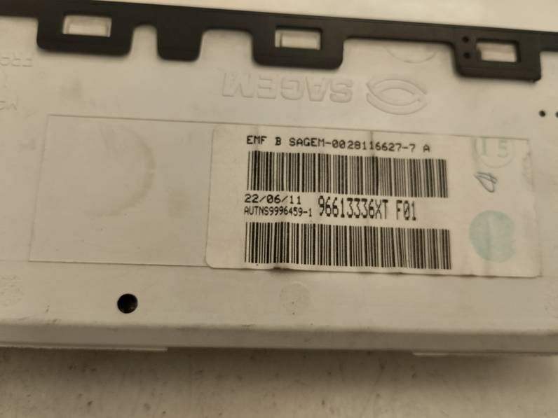 PANTALLA MULTIFUNCION PEUGEOT 206 2011 1.4 HDI (68 CV)