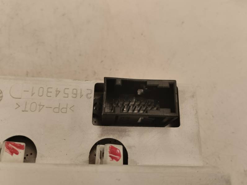 PANTALLA MULTIFUNCION PEUGEOT 206 2011 1.4 HDI (68 CV)